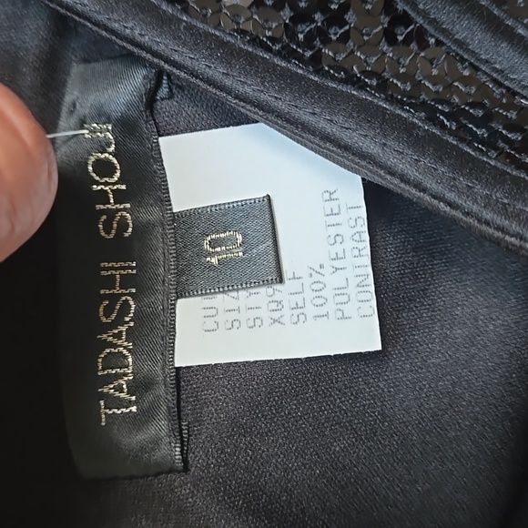 Tadashi Shoji Black Sequin Striped V Neck Blouse size 10 - Picture 5 of 8